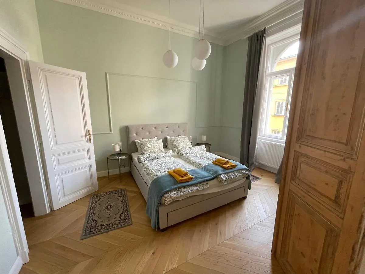Apartment City Center 3, Elegant And Cozy 2Br In City Center! Budapest Hungary